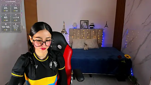 HannaSexyy online show from July 2026 11:19:02 PM