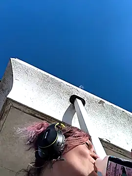 renegade vyxxen online show from March 2026 11:20:01 PM