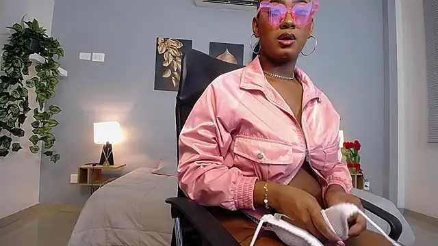 JasmineCampbell  online show from February 2025 08:24:01 PM