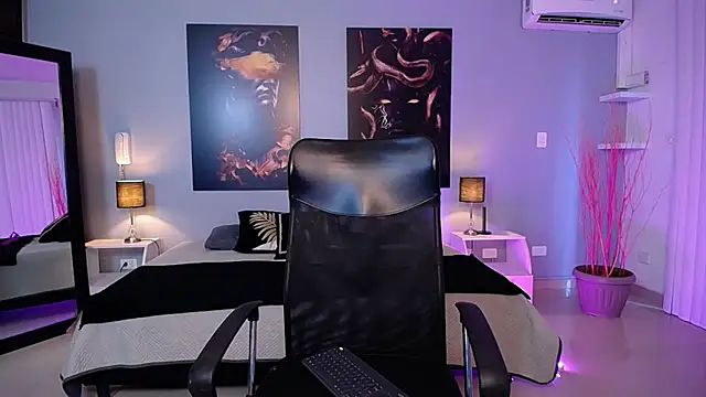 JasmineCampbell  online show from September 2025 08:19:01 PM