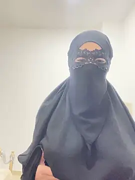 Snapshot of Hijabi_HotGirls chatting on February 2025 08:22:01 PM Hijabi HotGirls online show from February 2025 08:22:01 PM