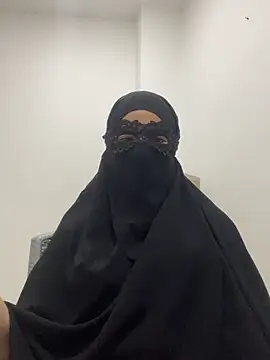 Snapshot of Hijabi_HotGirls chatting on February 2025 07:52:02 PM Hijabi HotGirls online show from February 2025 07:52:02 PM