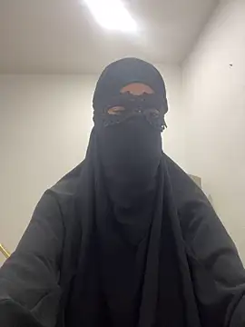 Snapshot of Hijabi_HotGirls chatting on March 2025 08:07:02 PM Hijabi HotGirls online show from March 2025 08:07:02 PM