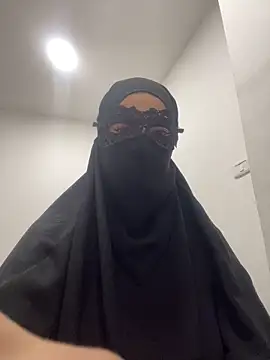 Snapshot of Hijabi_HotGirls chatting on March 2025 10:43:01 PM Hijabi HotGirls online show from March 2025 10:43:01 PM