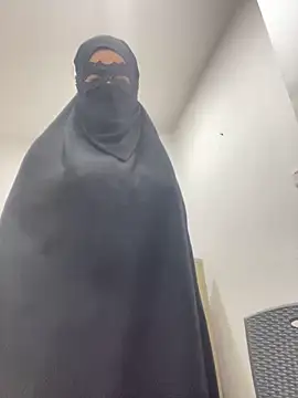 Snapshot of Hijabi_HotGirls chatting on March 2025 11:46:01 PM Hijabi HotGirls online show from March 2025 11:46:01 PM