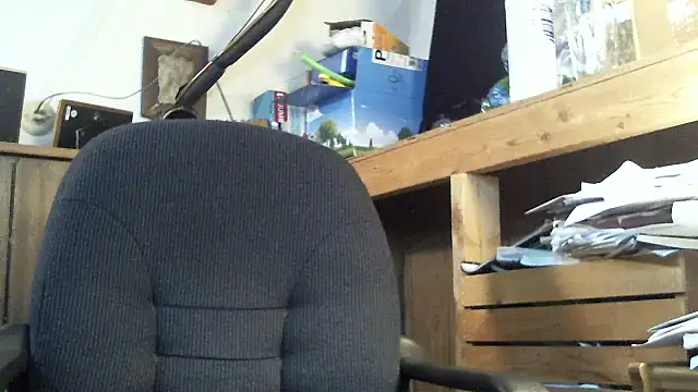 Snapshot of handsomeguy0729 chatting on October 2025 11:51:02 PM handsomeguy0729 online show from October 2025 11:51:02 PM