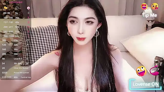 Snapshot of vyizh- chatting on January 2026 01:04:02 PM vyizh- online show from January 2026 01:04:02 PM