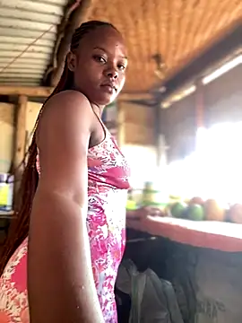 Snapshot of Dellah26 chatting on September 2025 07:21:02 AM Dellah26 online show from September 2025 07:21:02 AM