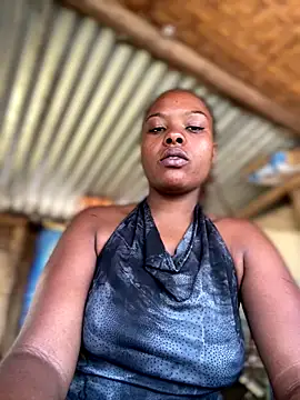 Snapshot of Dellah26 chatting on September 2025 07:43:01 AM Dellah26 online show from September 2025 07:43:01 AM