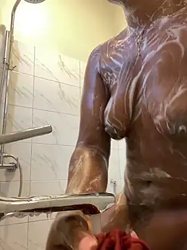 Snapshot of Dellah26 chatting on November 2025 06:46:01 AM Dellah26 online show from November 2025 06:46:01 AM