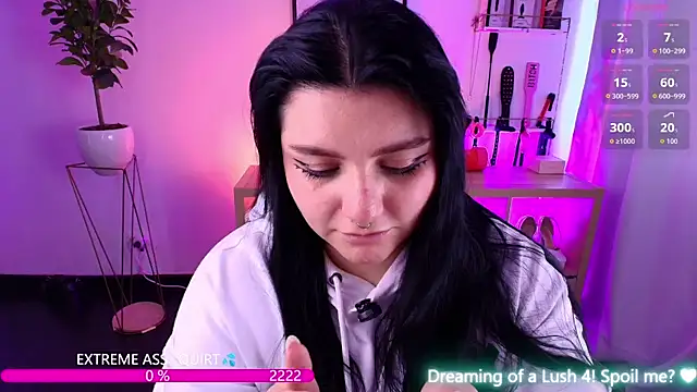 Snapshot of catha_cat chatting on May 2026 06:25:01 PM catha cat online show from May 2026 06:25:01 PM