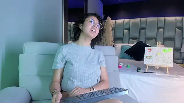 Snapshot of Amareto_ chatting on February 2025 02:11:02 PM Amareto online show from February 2025 02:11:02 PM