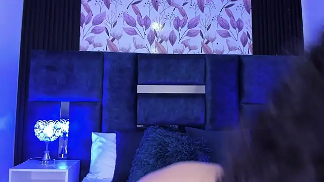 Snapshot of Amareto_ chatting on February 2025 01:35:02 PM Amareto online show from February 2025 01:35:02 PM