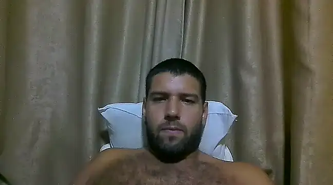 Luksmen online show from February 2025 11:04:01 PM