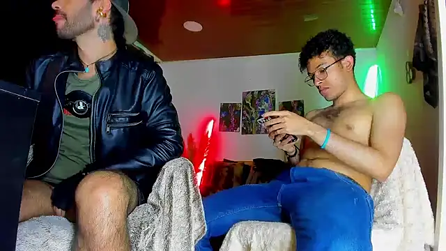 LatinMilk  online show from March 2026 03:34:02 AM