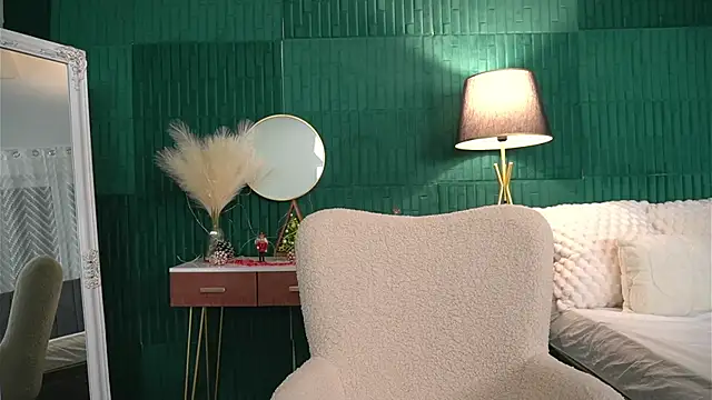 HaileyMoonn online show from December 2025 04:09:01 AM