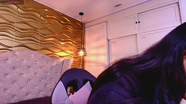 Andreita Jones online show from April 2026 11:58:01 AM