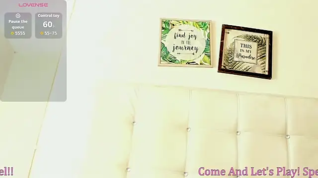 Snapshot of caryn_johnson chatting on November 2025 11:46:02 AM caryn johnson online show from November 2025 11:46:02 AM