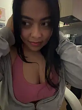 PetitLumiere online show from January 2025 02:00:02 AM