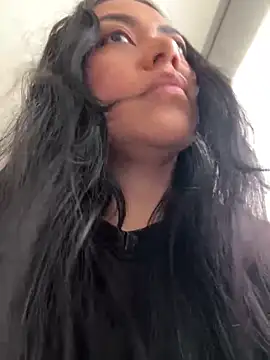 PetitLumiere online show from February 2025 01:11:02 PM