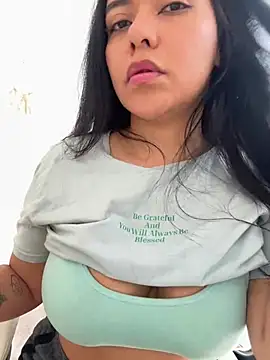 PetitLumiere online show from February 2025 01:59:01 PM