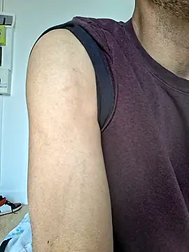 molozeb online show from October 2025 12:45:02 PM