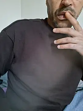 molozeb online show from October 2025 04:30:02 PM