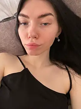 Snapshot of Lisaaa_Alisa chatting on February 2025 04:01:01 AM Lisaaa Alisa online show from February 2025 04:01:01 AM