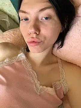 Snapshot of Lisaaa_Alisa chatting on October 2025 04:42:01 AM Lisaaa Alisa online show from October 2025 04:42:01 AM