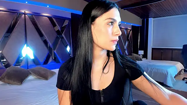 carina rossi online show from January 2025 11:17:01 AM