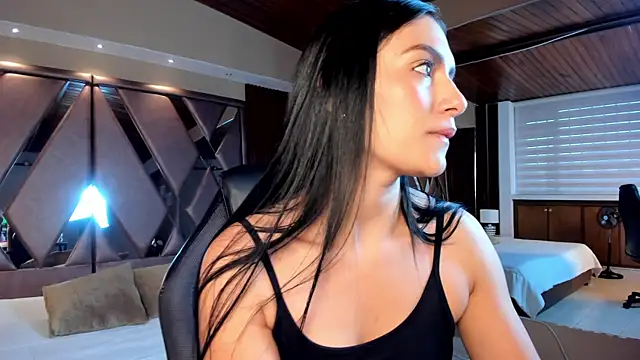 carina rossi online show from January 2025 11:38:02 AM