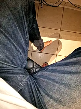 Snapshot of Lorent6969 chatting on October 2025 04:20:02 AM Lorent6969 online show from October 2025 04:20:02 AM