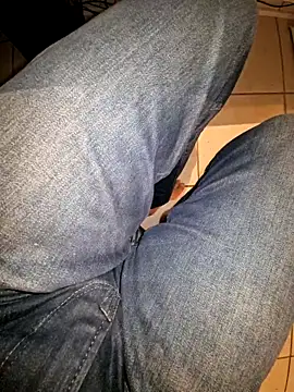 Snapshot of Lorent6969 chatting on November 2025 04:23:02 AM Lorent6969 online show from November 2025 04:23:02 AM