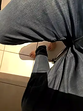 Snapshot of Lorent6969 chatting on December 2025 12:10:01 PM Lorent6969 online show from December 2025 12:10:01 PM