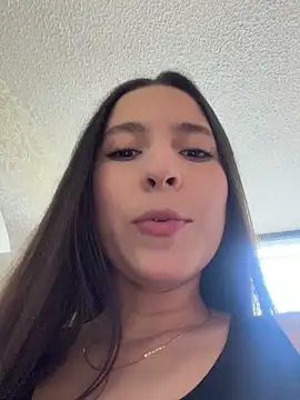 LittleDoll    online show from February 2026 01:01:02 PM