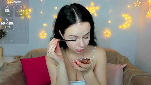 Snapshot of Lori__Hell chatting on January 2025 02:58:01 AM Lori  Hell online show from January 2025 02:58:01 AM