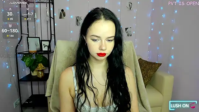 Snapshot of Lori__Hell chatting on March 2025 02:10:02 AM Lori  Hell online show from March 2025 02:10:02 AM