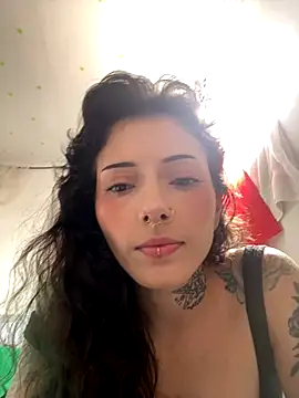 Snapshot of LiliJones_ chatting on October 2025 03:14:02 PM LiliJones online show from October 2025 03:14:02 PM