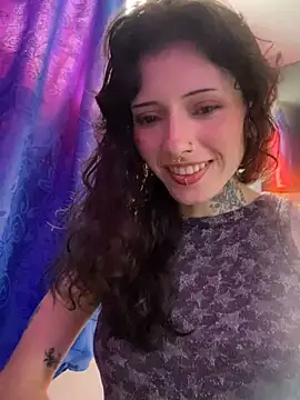 Snapshot of LiliJones_ chatting on November 2025 04:18:02 PM LiliJones online show from November 2025 04:18:02 PM