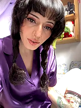 Snapshot of LiliJones_ chatting on November 2025 03:35:01 PM LiliJones online show from November 2025 03:35:01 PM