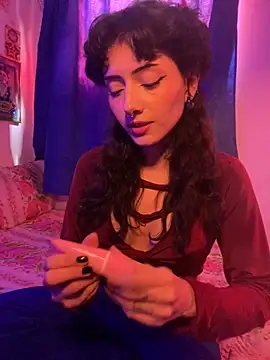 Snapshot of LiliJones_ chatting on December 2025 04:45:02 PM LiliJones online show from December 2025 04:45:02 PM