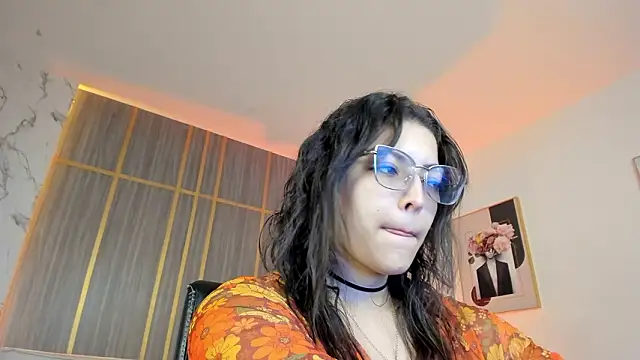 Snapshot of Dollar-girl chatting on March 2026 02:10:02 PM Dollar-girl online show from March 2026 02:10:02 PM