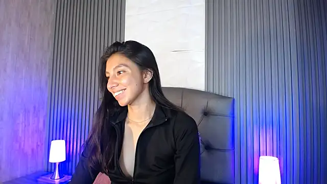 kendall saenz online show from December 2024 01:06:01 PM