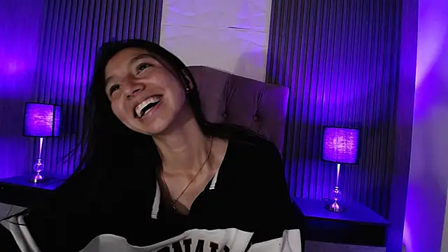 kendall saenz online show from January 2025 10:30:02 PM