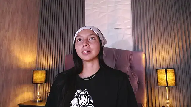 kendall saenz online show from February 2025 08:52:02 PM