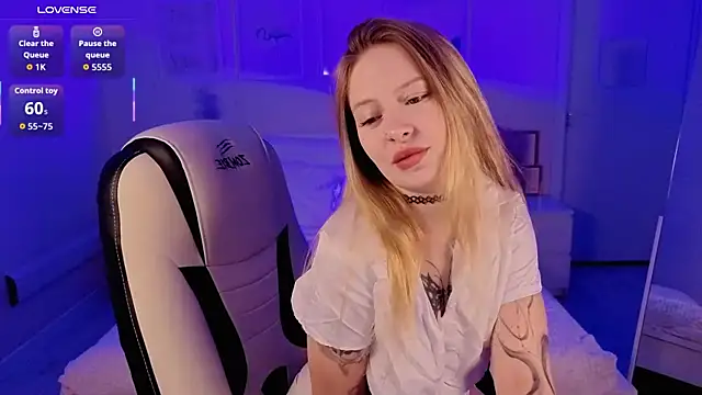 Veronica Blush online show from December 2025 08:45:01 AM