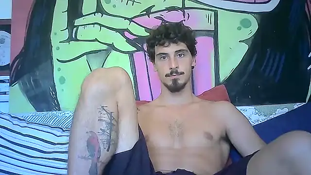 Snapshot of milkoffe chatting on March 2025 02:55:01 PM milkoffe online show from March 2025 02:55:01 PM