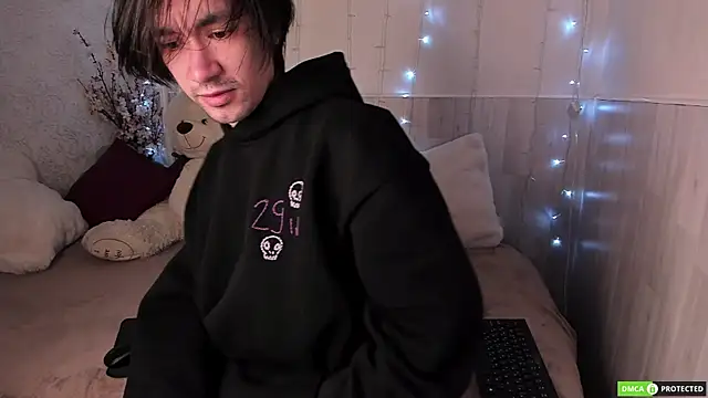 CalvinOwens online show from November 2025 03:12:01 AM