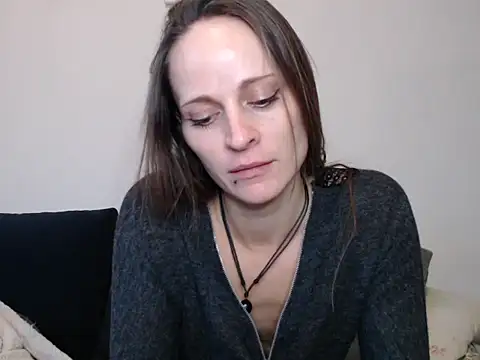 Snapshot of naikah714 chatting on December 2024 04:04:02 PM naikah714 online show from December 2024 04:04:02 PM