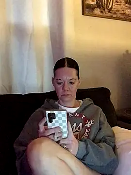 SidneyRaee online show from January 2026 03:27:02 PM